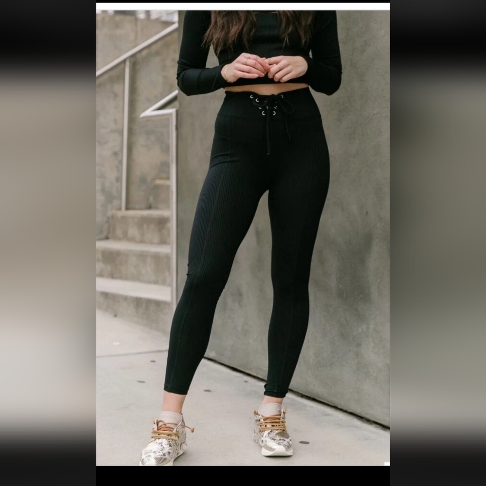 Year of Ours Black High-Waist Ribbed Lace-Up Leggings & Long Sleeve Top S M #87